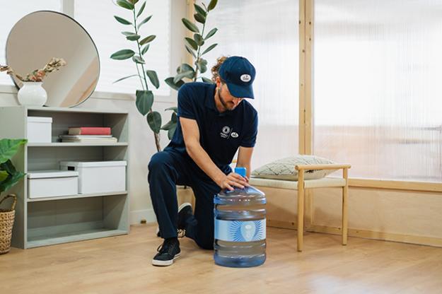 Bestellen Sie noch heute Ihren Gallonen-Wasserspender!