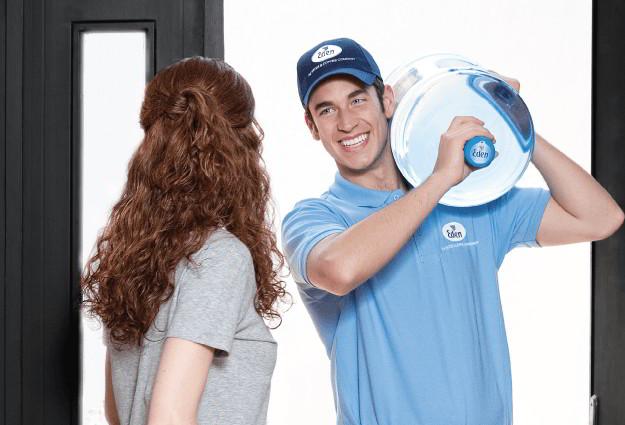 Wasserlieferung nach Hause Wasserlieferung nach Hause